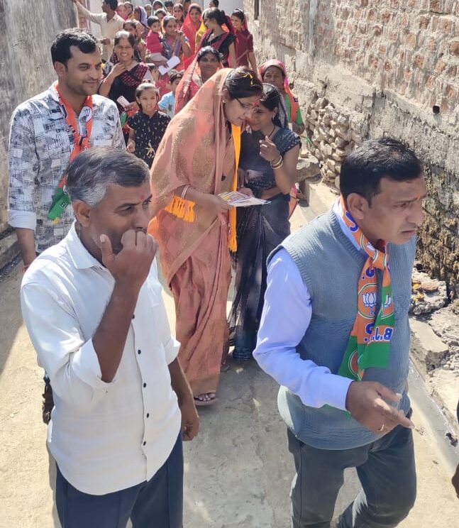 Betul BJP News : हेमंत भैया ने पानी के संकट से दिलाई मुक्ति-अर्चना गायकी, समूह नल जल योजना से 24 गांवो में मिल रहा भरपूर पानी