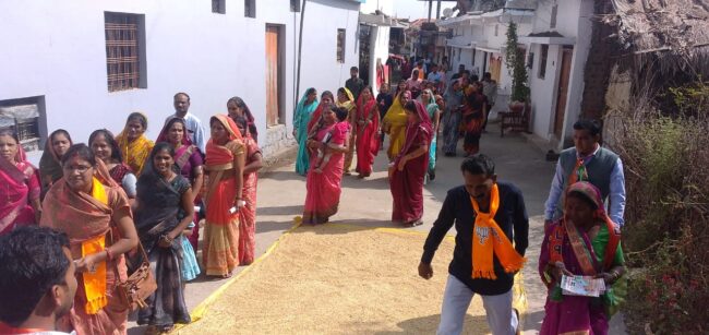 Betul BJP News : हेमंत भैया ने पानी के संकट से दिलाई मुक्ति-अर्चना गायकी, समूह नल जल योजना से 24 गांवो में मिल रहा भरपूर पानी