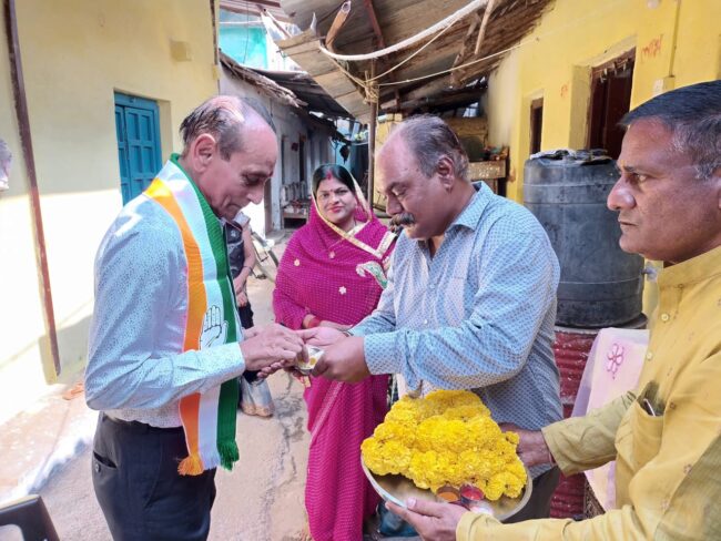 Betul Congress News : कांग्रेस कार्यकर्ताओं के हुजूम के साथ निकले हम्मू चाचा, श्रेयांस भाई