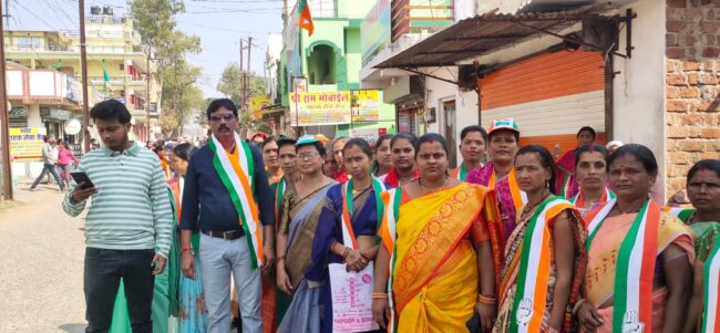 Betul Congress News : मोती वार्ड में कांग्रेस का धुआं धार प्रचार बोले पूर्व नेता प्रतिपक्ष कांग्रेस सरकार में आएगी खुशहाली, महंगाई पर लगेगी लगाम