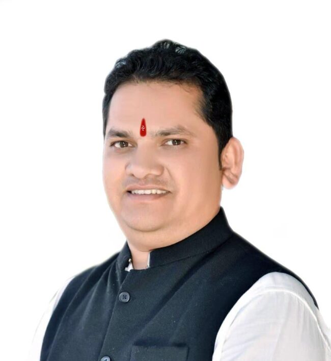 Betul Congress News : कांग्रेस प्रत्याशी राहुल उइके ने मतदाताओं और कांग्रेस कार्यकताओं का माना आभार