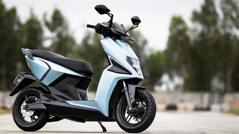 Simple Energy New Scooter : 151km की रेंज के साथ लॉन्च हुआ Electric Scooter ये है कीमत, जानें फीचर्स
