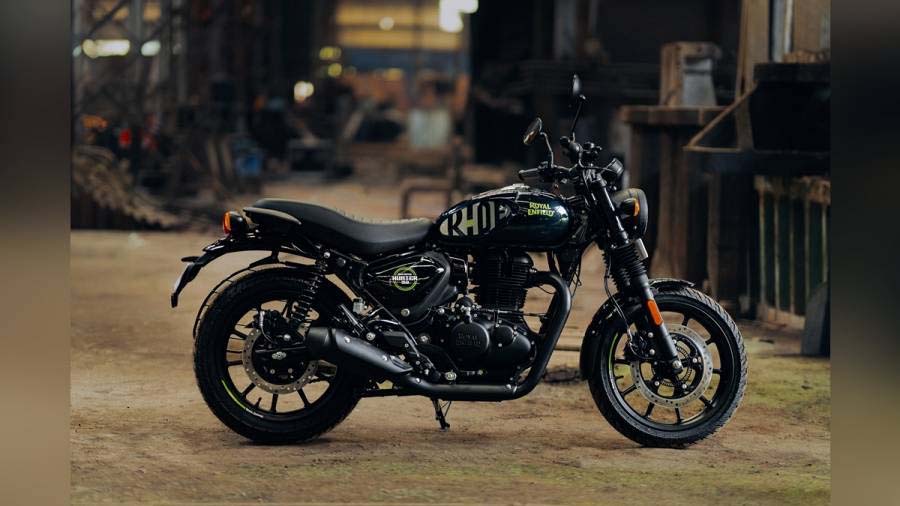 Royal Enfield Hunter New : दो नये गजब कलर ऑप्शन के साथ लॉन्च हुई New एनफील्ड 350, बाइक देखकर दीवाने हुए लोग, जानें कीमत