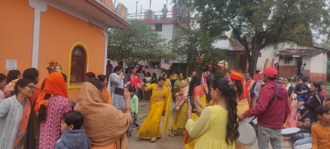 Betul Today News : महिलाओं ने नाच गाकर और जयकारे लगाकर जताई खुशी
