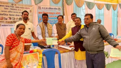 VIKSIT BHARAT YATRA : विकसित भारत संकल्प यात्रा कार्यक्रम का रजोलारैयत और मैनीखापा में हुआ आयोजन