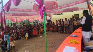 Chhindwara News : जिला पंचायत अध्यक्ष पहुंचे परासिया विधानसभा के ग्राम बाघबर्दिया,हनुमान मन्दिर में दी 10 लाख के सौंदर्यीकरण की सौगात