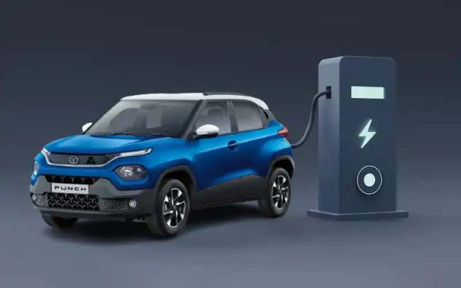 Tata Punch EV : Tata ने लॉन्च की धांसू इलेक्ट्रिक SUV, सिंगल चार्ज में देती है 421Km की रेंज, जानें कीमत