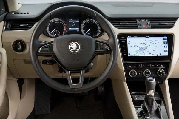 New Skoda Octavia Facelift : Global debut से पहले जारी हुआ स्कोडा ऑक्टाविया फेसलिफ्ट का टीजर, जल्द दिखेगी सेडान कार की पूरी झलक