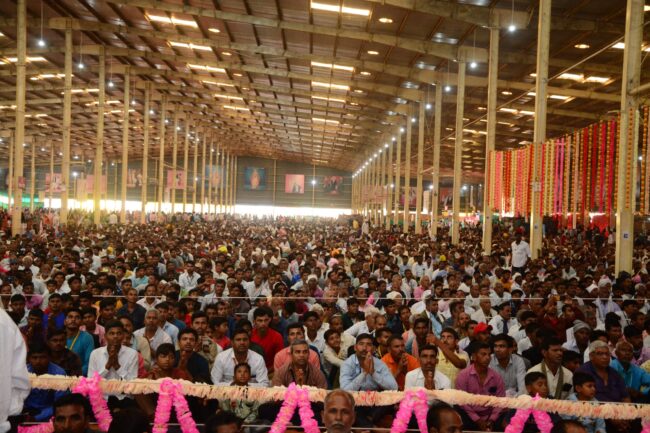 Betul Today News : 17 मिनिट में गुरुवाणी से 101 जोड़ों का हुआ दहेज मुक्त विवाह, 432 यूनिट हुआ रक्तदान, 4265 देहदान के फार्म भी भरे गए