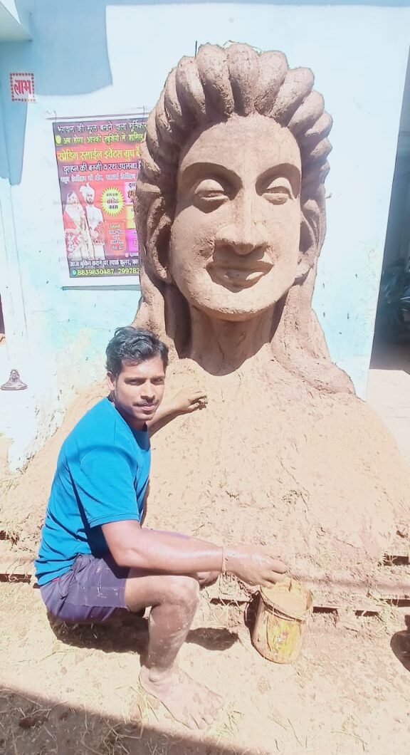 Betul Samachar : नारियल और जूट से बनाई आदियोगी शिव की 8 फीट ऊंची प्रतिमा, दर्शन करने पहुंच रहे श्रद्धालु