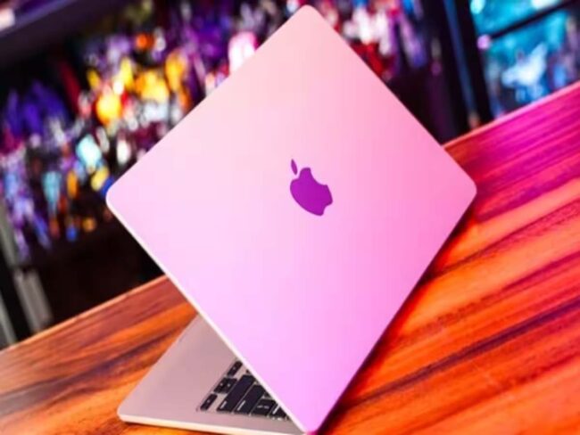 MacBook Air M2 : खुशखबरी! Apple के शानदार Laptop पर मिल रहा 20 हजार का बंफर Discount, जल्द उठाएं ऑफर का लाभ