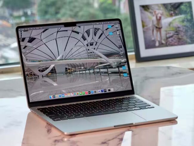 MacBook Air M2 : खुशखबरी! Apple के शानदार Laptop पर मिल रहा 20 हजार का बंफर Discount, जल्द उठाएं ऑफर का लाभ
