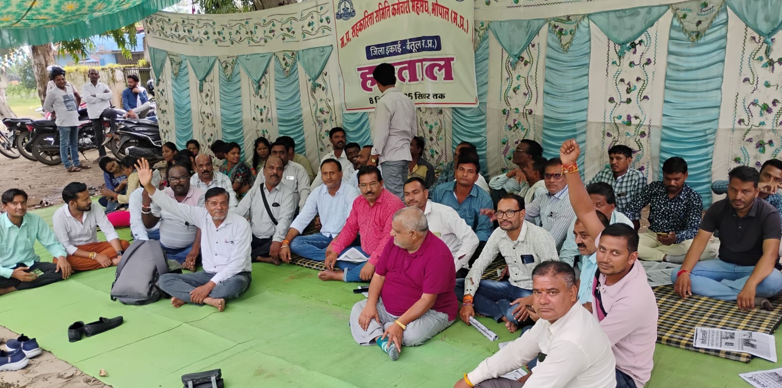 Cooperative Employees Strike