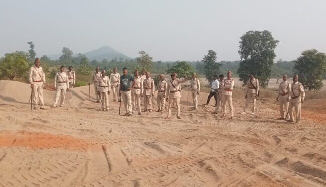 Betul News : अवैध रेत खनन रोकने कंगला मांझी सरकार के सैनिकों ने सीवनपाट जोड़ पर की नाकाबंदी