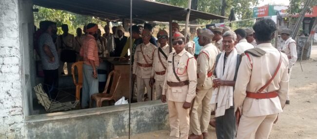 Betul News : अवैध रेत खनन रोकने कंगला मांझी सरकार के सैनिकों ने सीवनपाट जोड़ पर की नाकाबंदी