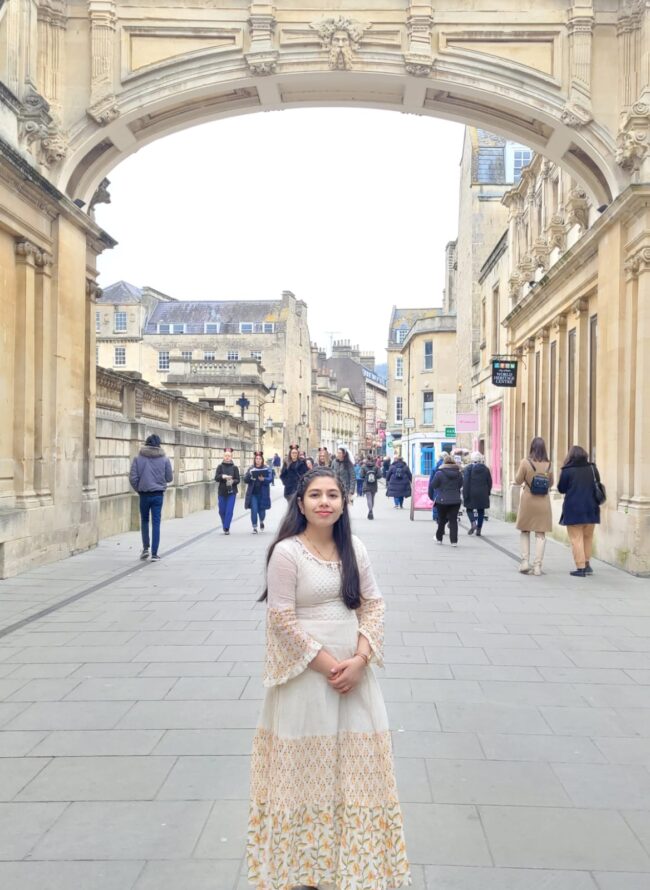 Betul Samachar : मतदान करने सात समुंदर पार से आठनेर पहुंची प्रशिती जायसवाल