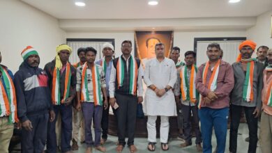 Betul News : सेहरा में एक दर्जन से अधिक भाजपा कार्याकर्ता कांग्रेस पार्टी में हुए शामिल