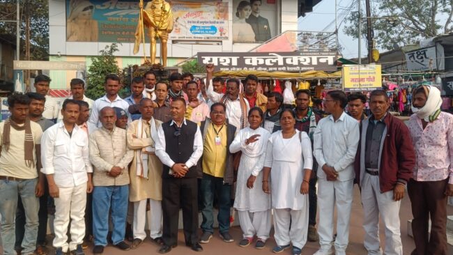 Chhindwara News : कांग्रेस सेवादल द्वारा कांग्रेस स्थापना दिवस पर स्वतंत्रता की लड़ाई में शहीद हुए शहीदों को दी श्रद्धांजलि