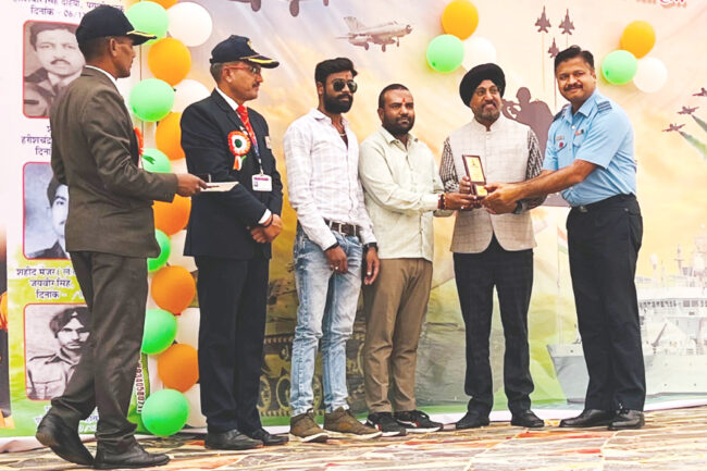 Betul Today News : उत्कृष्ट कार्यो के लिए राष्ट्रीय हिन्दू सेना सम्मानित