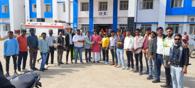 Betul Samachar : समाजसेवी बंडू लिखितकर के जन्म दिन पर 15 यूनिट हुआ रक्तदान