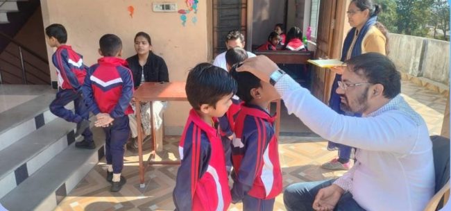 Betul News : छात्र-छात्राओं का हुआ स्वास्थ्य परिक्षण