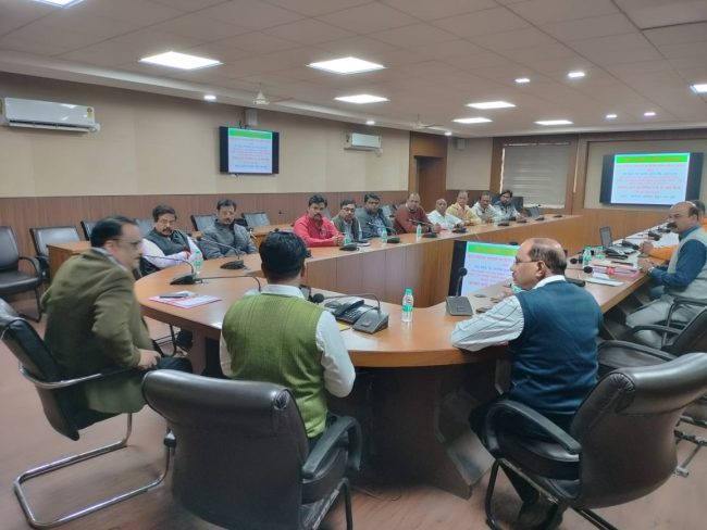 Betul Today News : युवा मतदाताओं को मुख्यधारा से जोड़ना ही फोटो निर्वाचक नामावली का मुख्य उद्देश्य : श्री आलोक सिंह