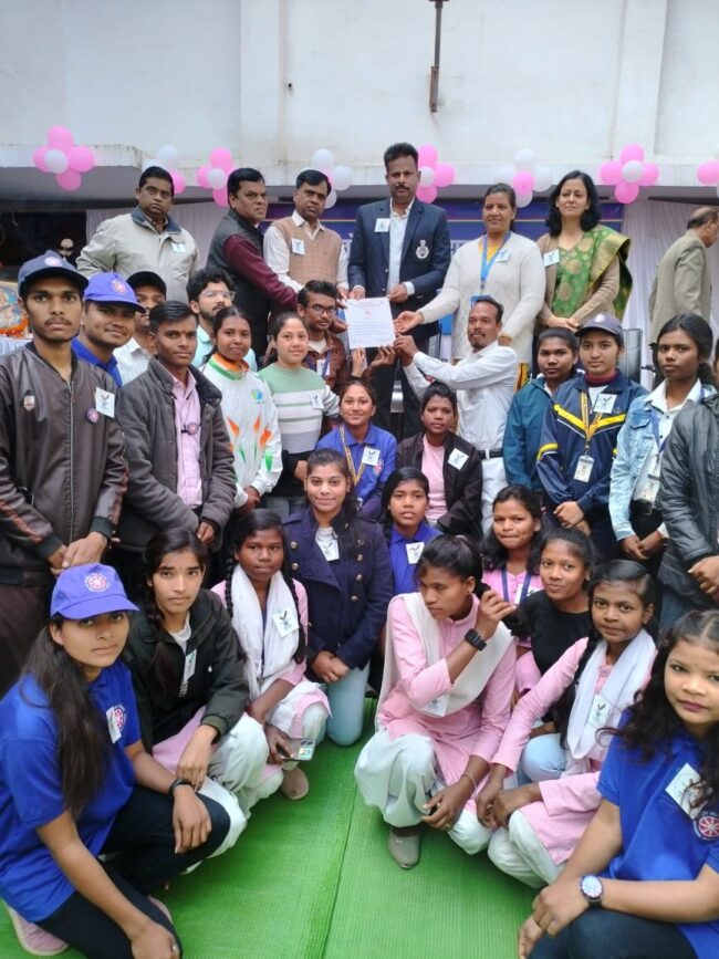 Betul Today News : "वोट जैसा कुछ नहीं वोट जरूर करेंगे हम" विशिष्ट थीम के साथ हुआ मतदाता दिवस का शुभारंभ