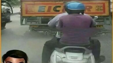 Short funny jokes : साला क्‍या समय चल रहा है खाते है तो पचता नहीं..कमाते है तो बचता नहीं...ऐसा लगता है कि, बटुऐ में...