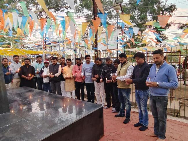 Betul News : कांग्रेस ने हरदा हादसे पर दुख जताया, मृतकों को श्रद्धांजलि अर्पित की