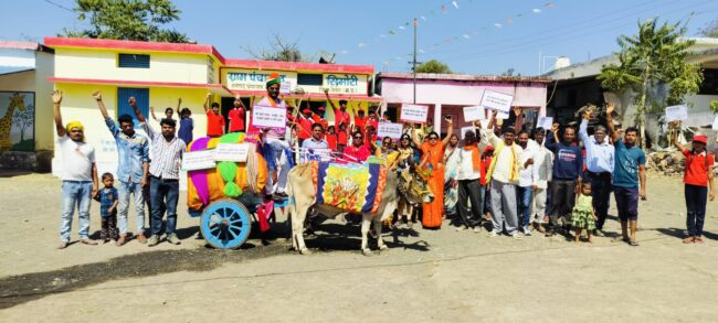 Betul Today News : मतदाताओं को जागरूक करने पर्यावरण प्रेमियों ने निकाली बैलगाड़ी रैली