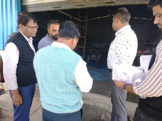 Betul News : हरदा जैसी हृदय विदारक घटना की पुनरावृत्ति रोकने कलेक्टर एवं एसपी ने की पटाखा गोदामों पर रेड