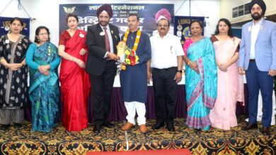 Betul Samachar : लायंस क्लब के वार्षिक अधिवेशन में सम्मानित हुए शिक्षक संजय धुर्वे