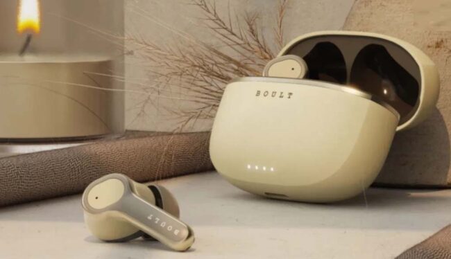 Boult TWS Z40 Ultra : AI फीचर के साथ लॉन्च हुआ शानदार Earbuds, मिलेगा 100 घंटे का प्ले-टाइम , कीमत 2000 से कम 
