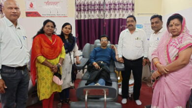 Betul Blood Donetion : संदीप सोलंकी ने रात में 15 वी बार रक्तदान कर बचाई महिला की जान