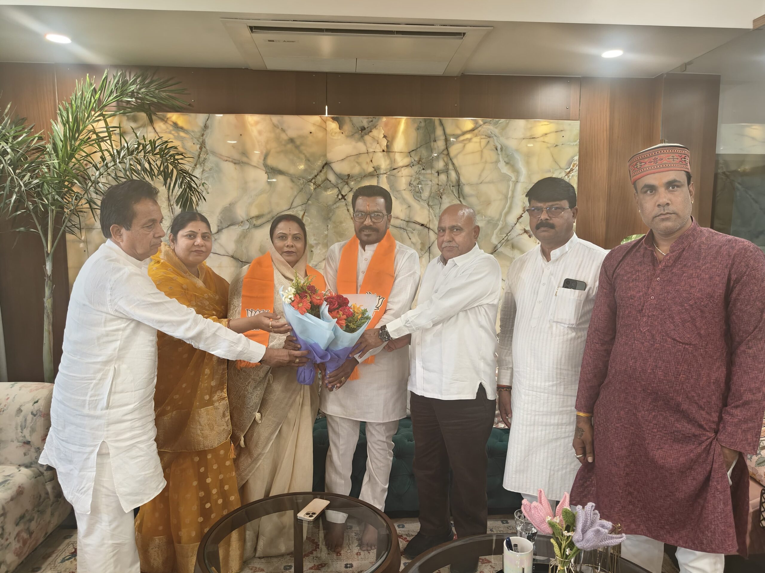 Neetu Parmar Bjp Return
